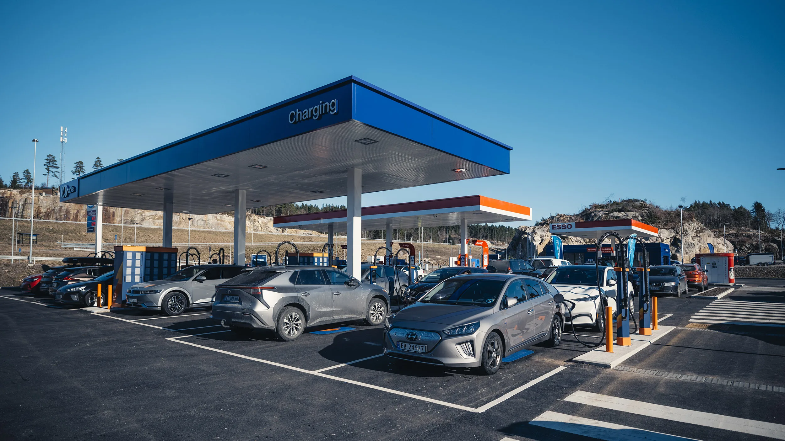 Nordic EV Drivers Charge More, Need Less Help: Support Calls to Recharge Drop by 41%